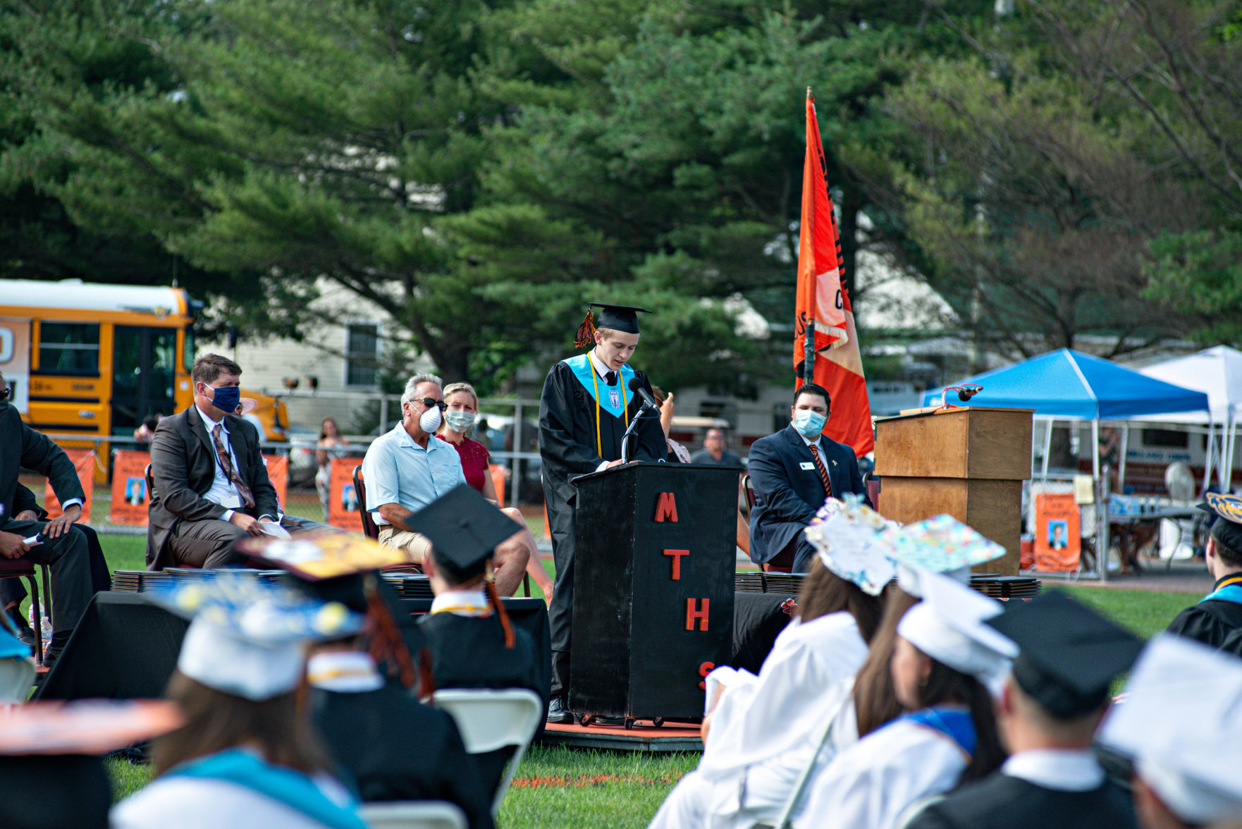 070820_nws_middlegrad